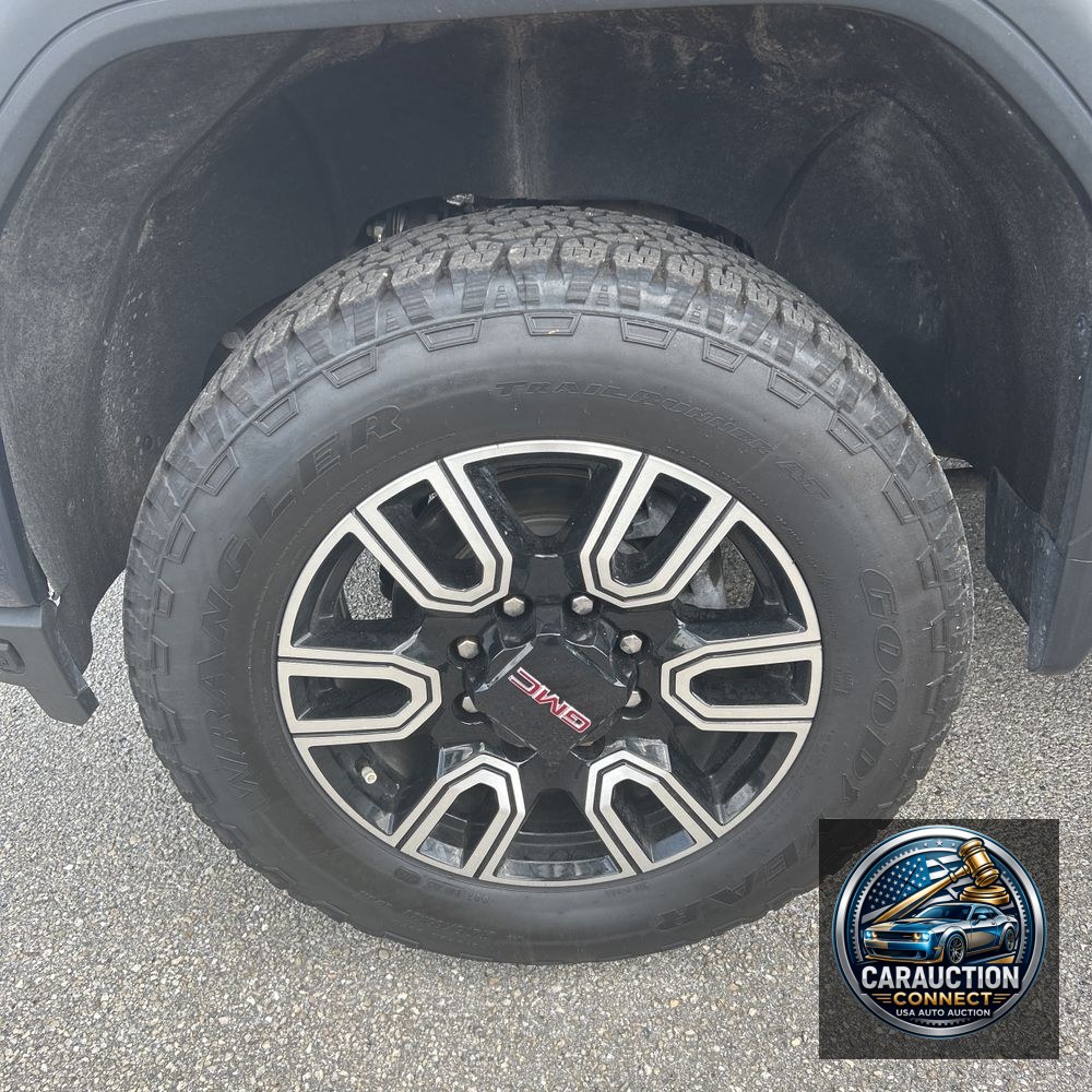 2023 GMC Sierra 2500HD AT4