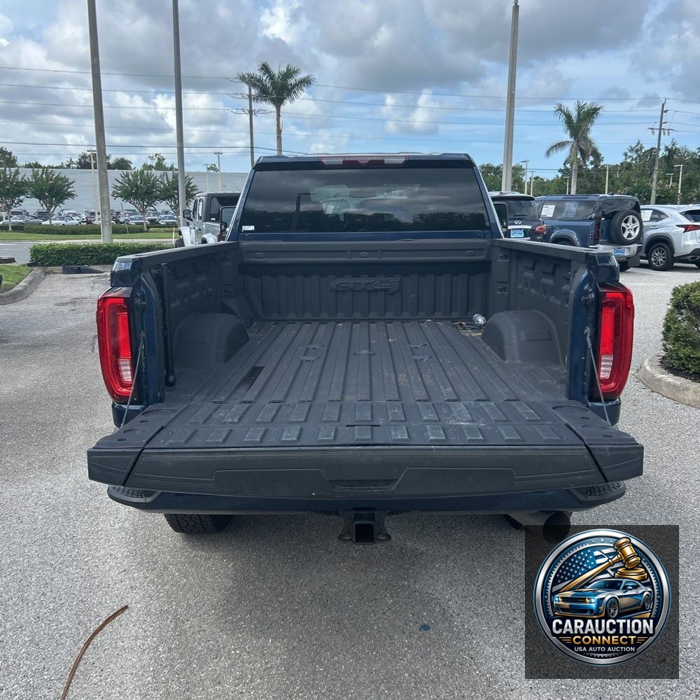 2023 GMC Sierra 2500HD AT4