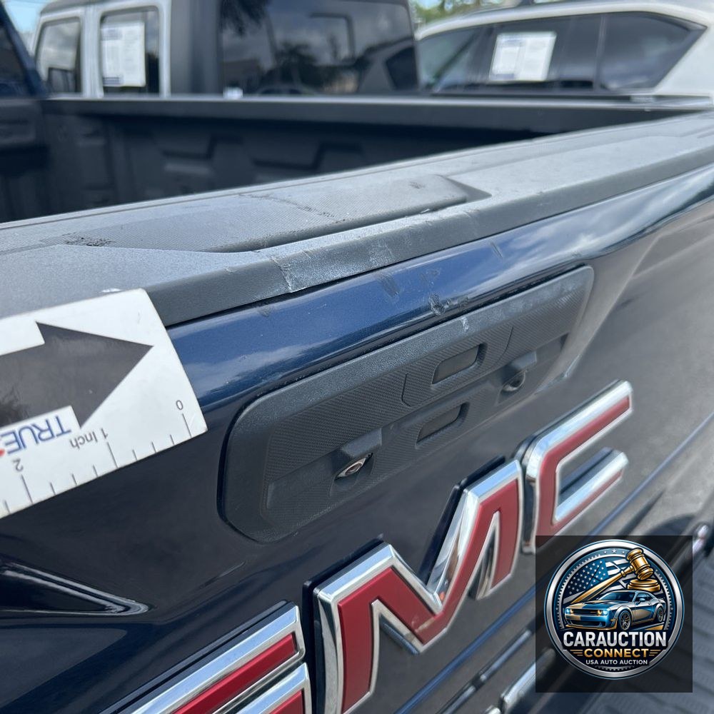 2023 GMC Sierra 2500HD AT4