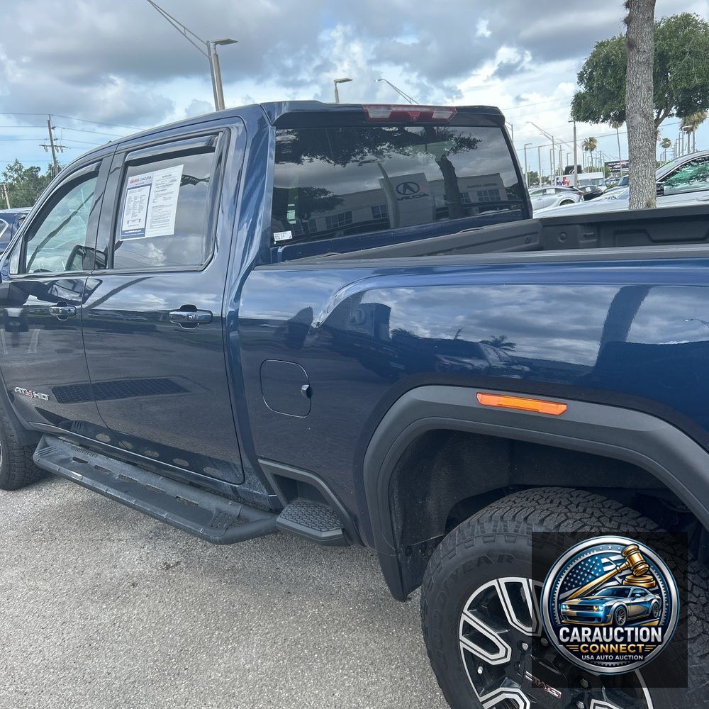 2023 GMC Sierra 2500HD AT4
