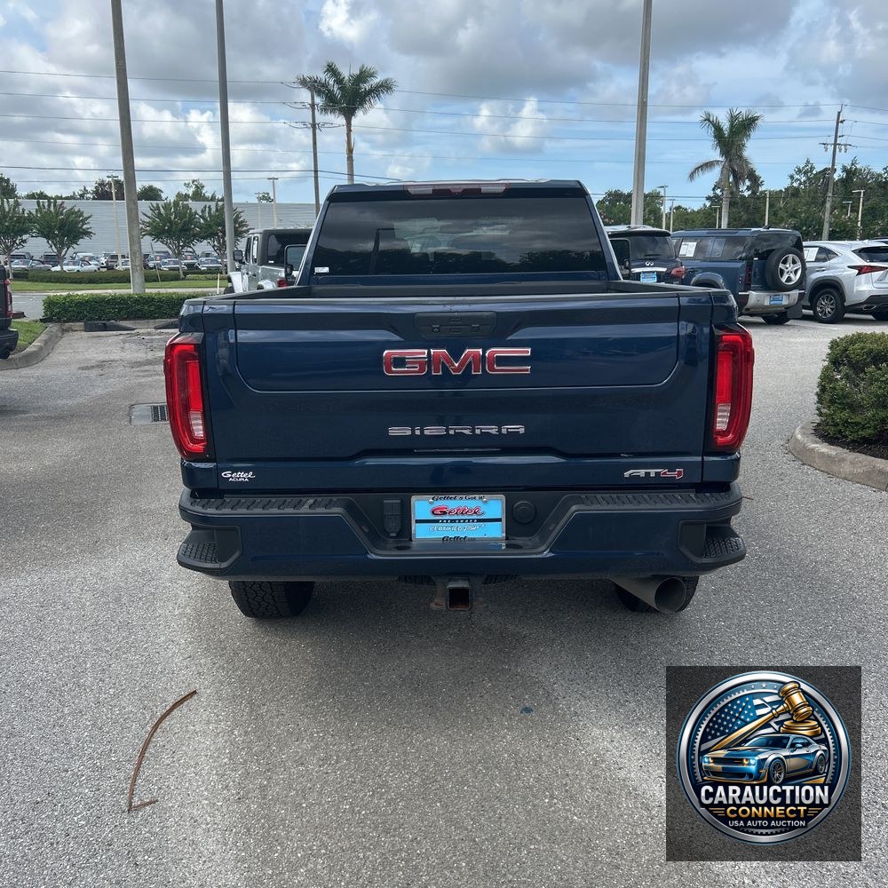 2023 GMC Sierra 2500HD AT4