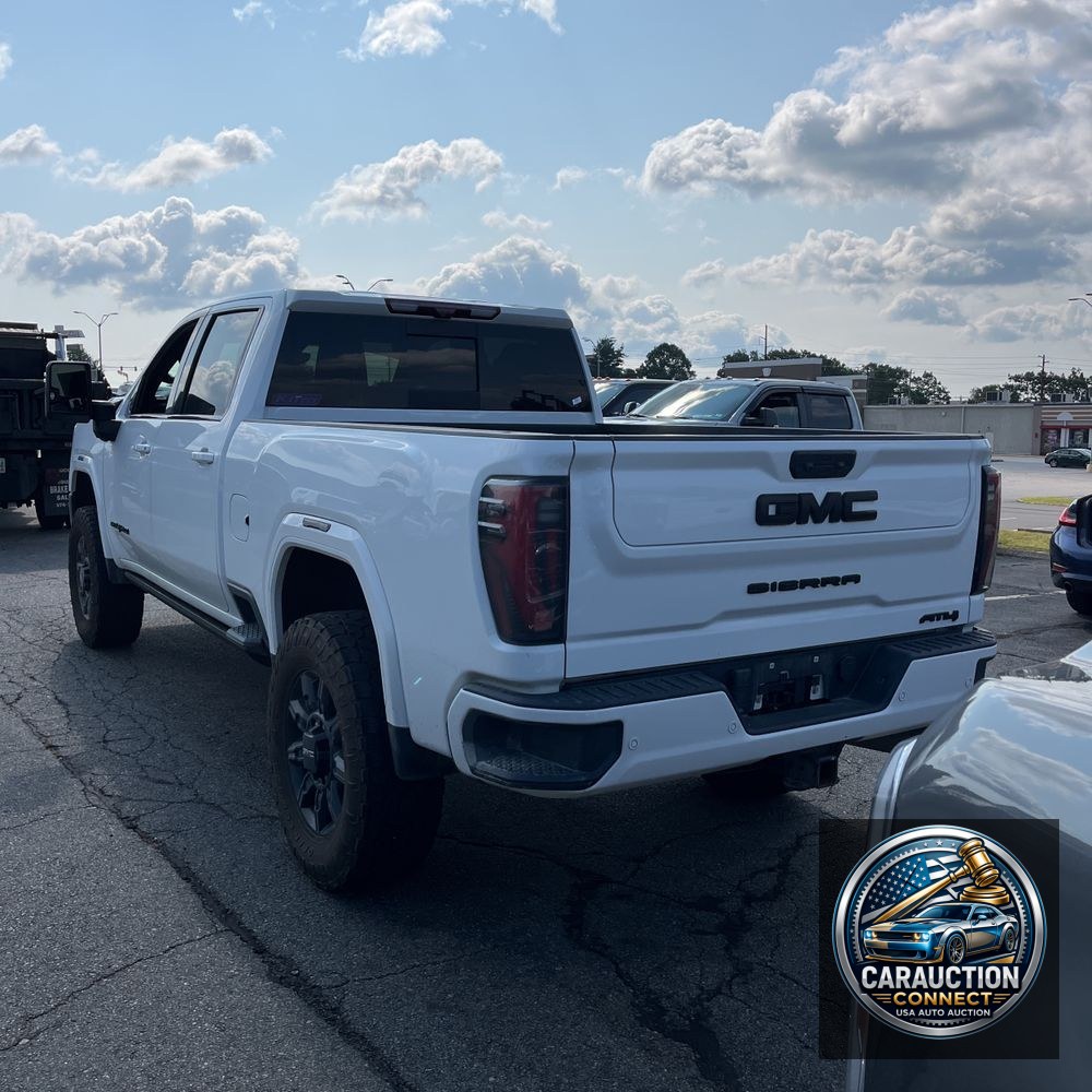 2024 GMC Sierra 2500HD AT4