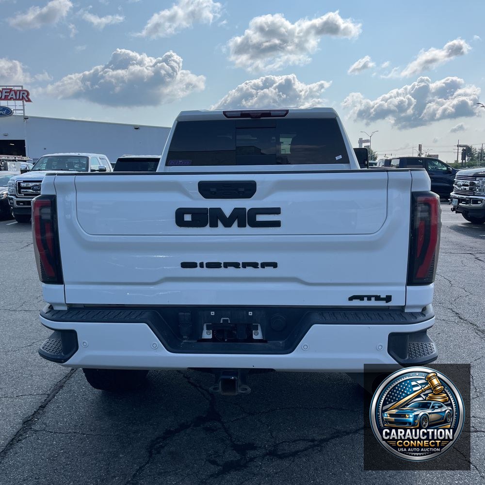 2024 GMC Sierra 2500HD AT4