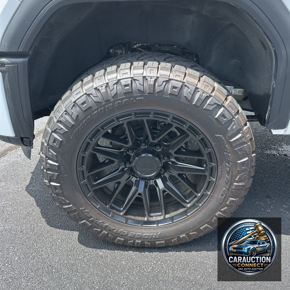 2024 GMC Sierra 2500 AT4