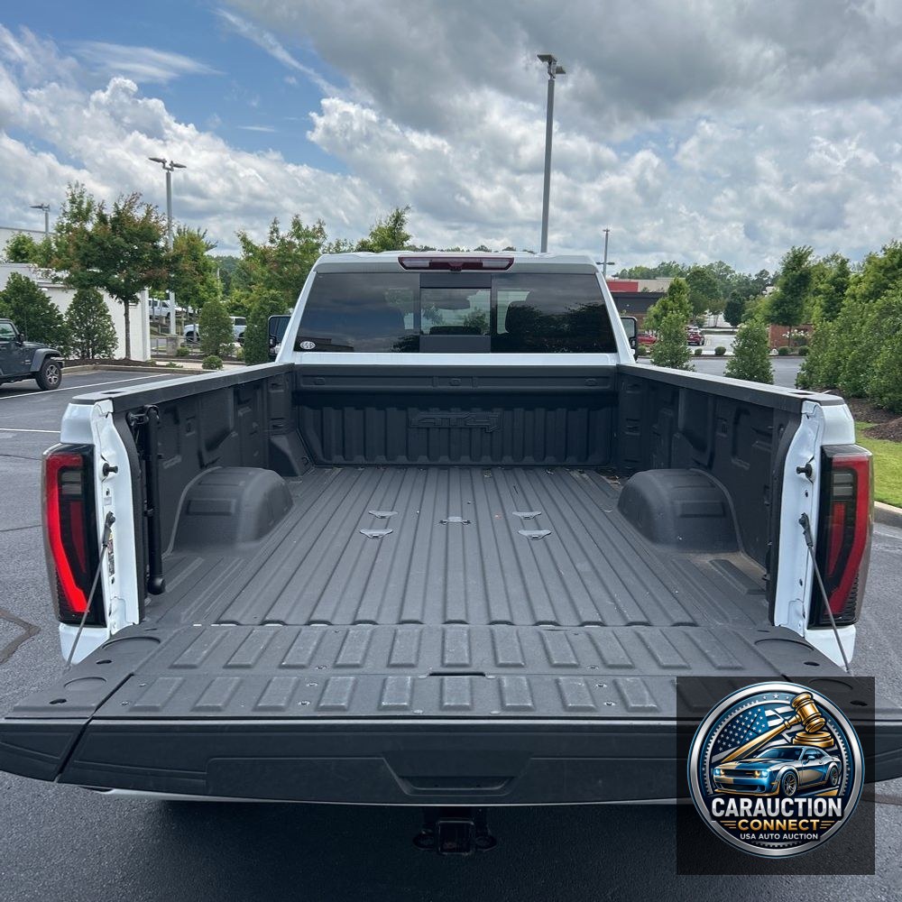 2024 GMC Sierra 2500 AT4