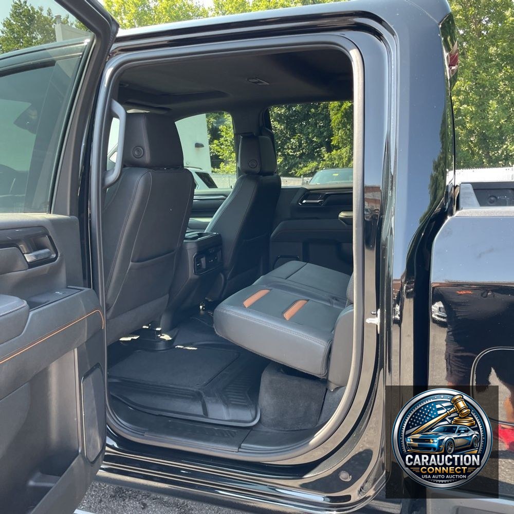 2024 GMC Sierra 2500HD AT4