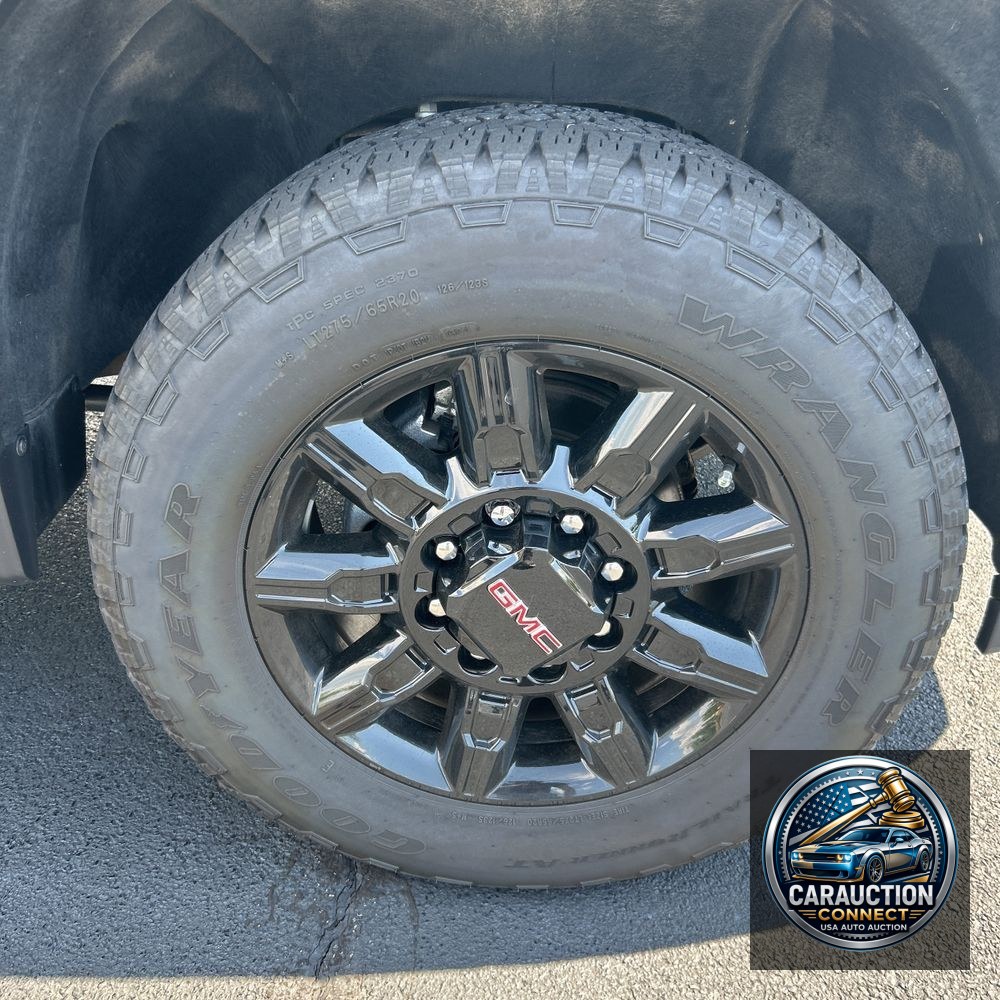 2024 GMC Sierra 2500 AT4