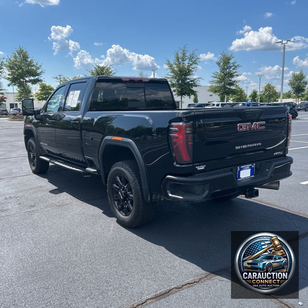2024 GMC Sierra 2500 AT4