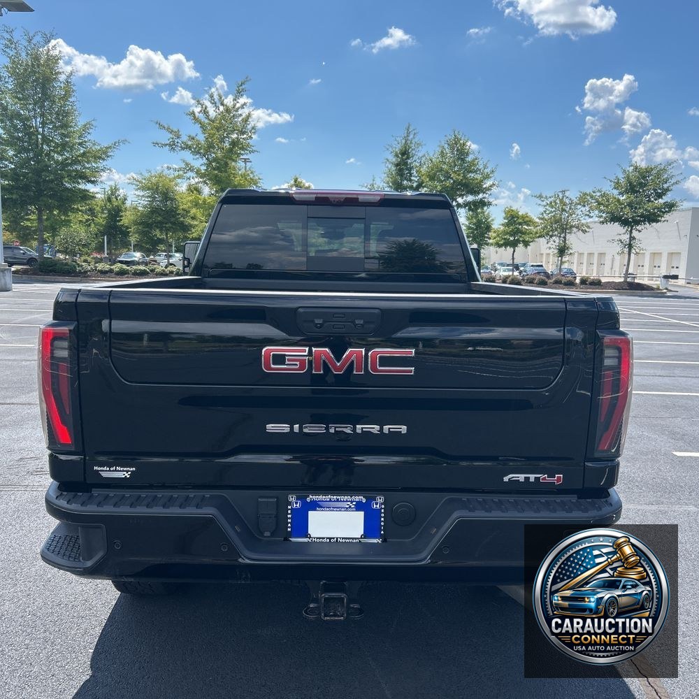 2024 GMC Sierra 2500 AT4