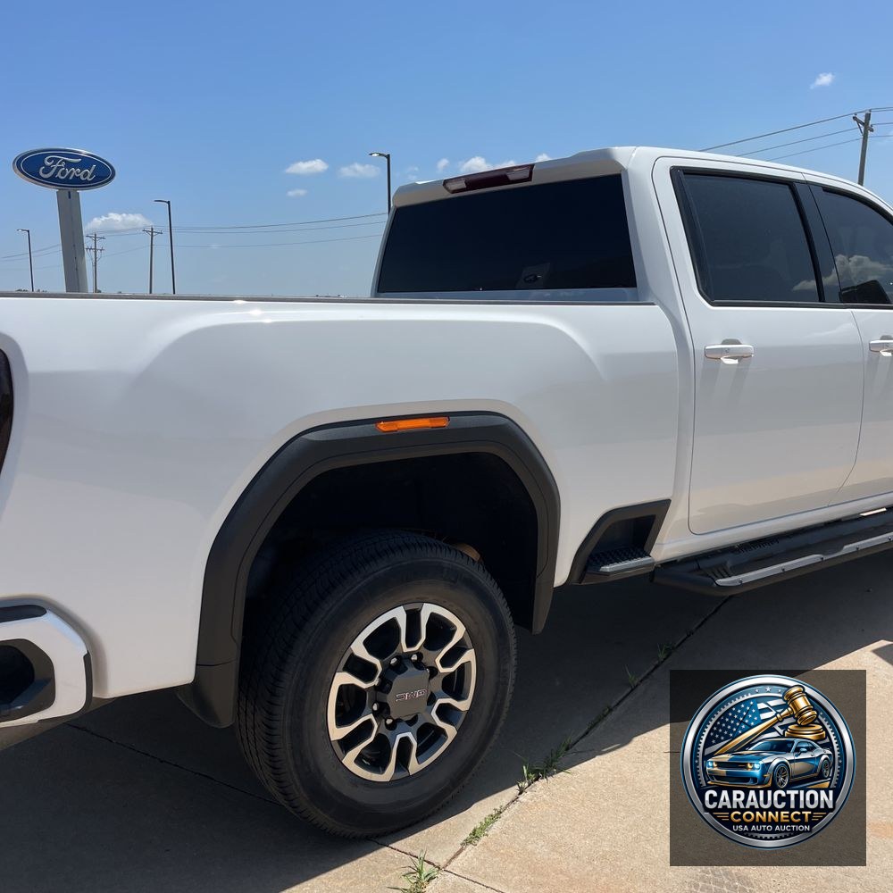 2023 GMC Sierra 2500HD AT4
