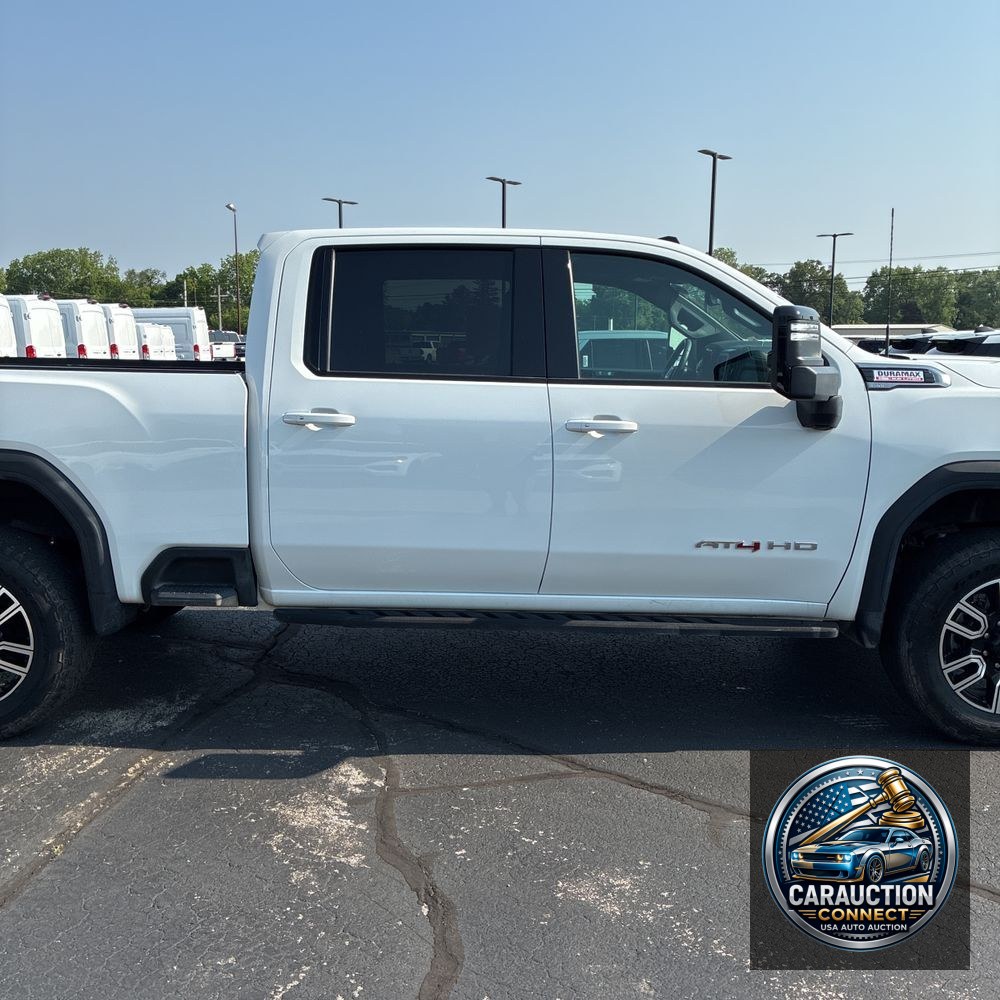 2023 GMC Sierra 2500HD AT4