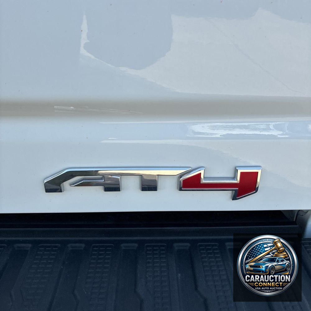 2023 GMC Sierra 2500HD AT4
