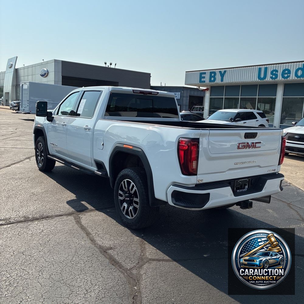 2023 GMC Sierra 2500HD AT4