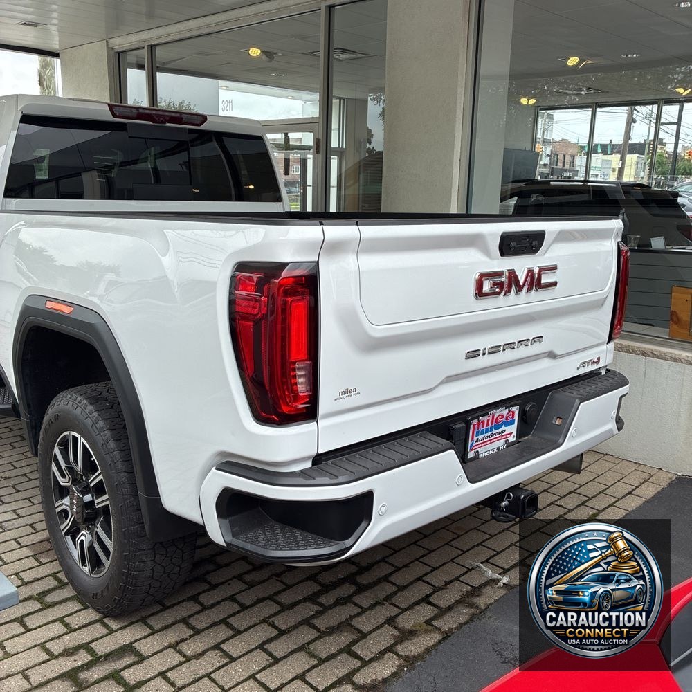 2023 GMC Sierra 2500HD AT4