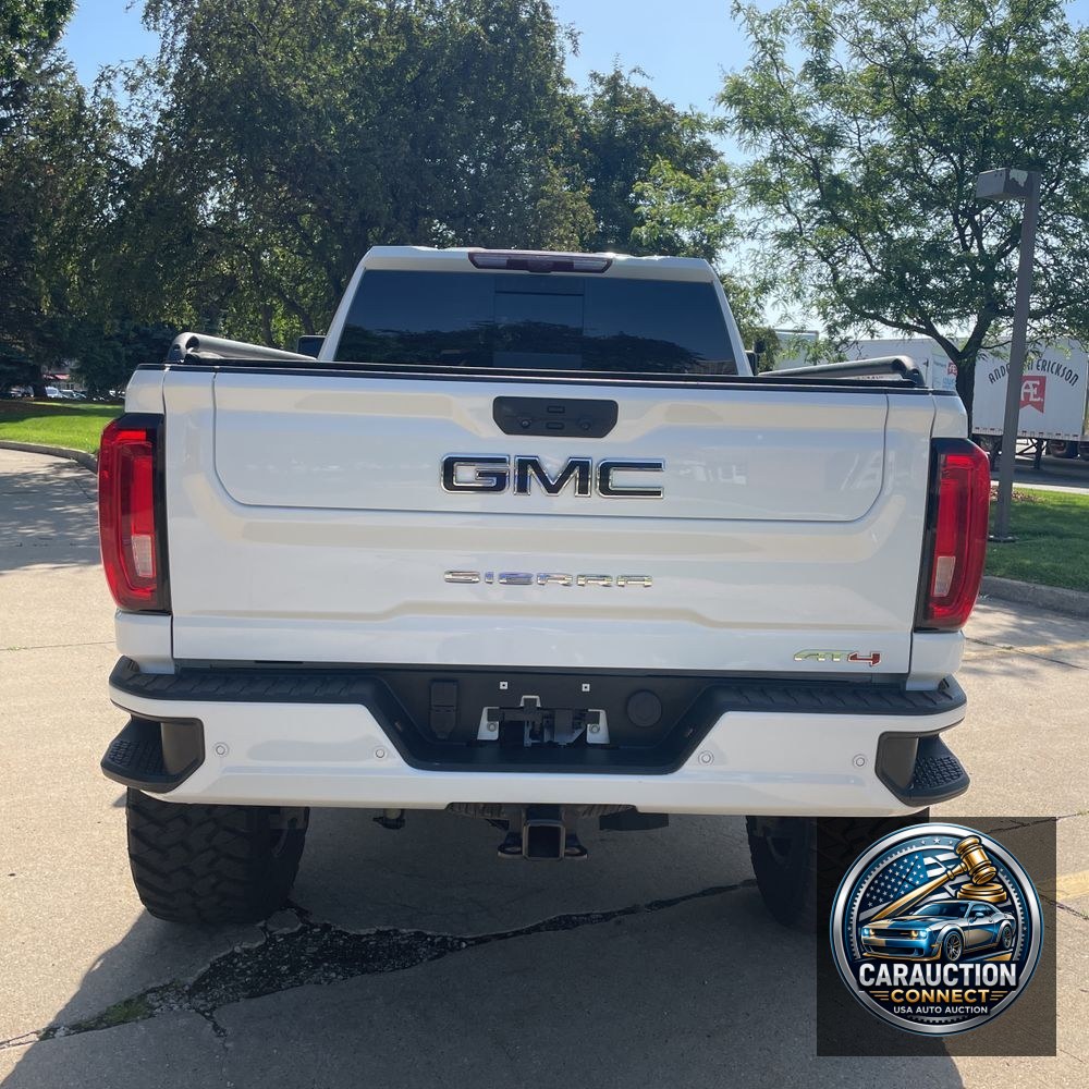 2022 GMC Sierra 2500 AT4