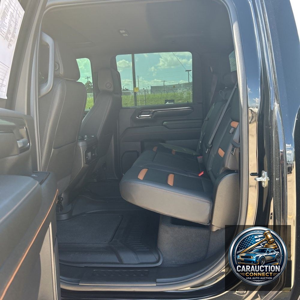 2024 GMC Sierra 2500HD AT4