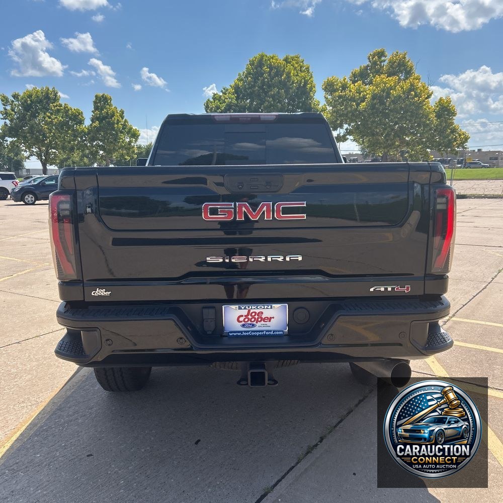 2024 GMC Sierra 2500HD AT4