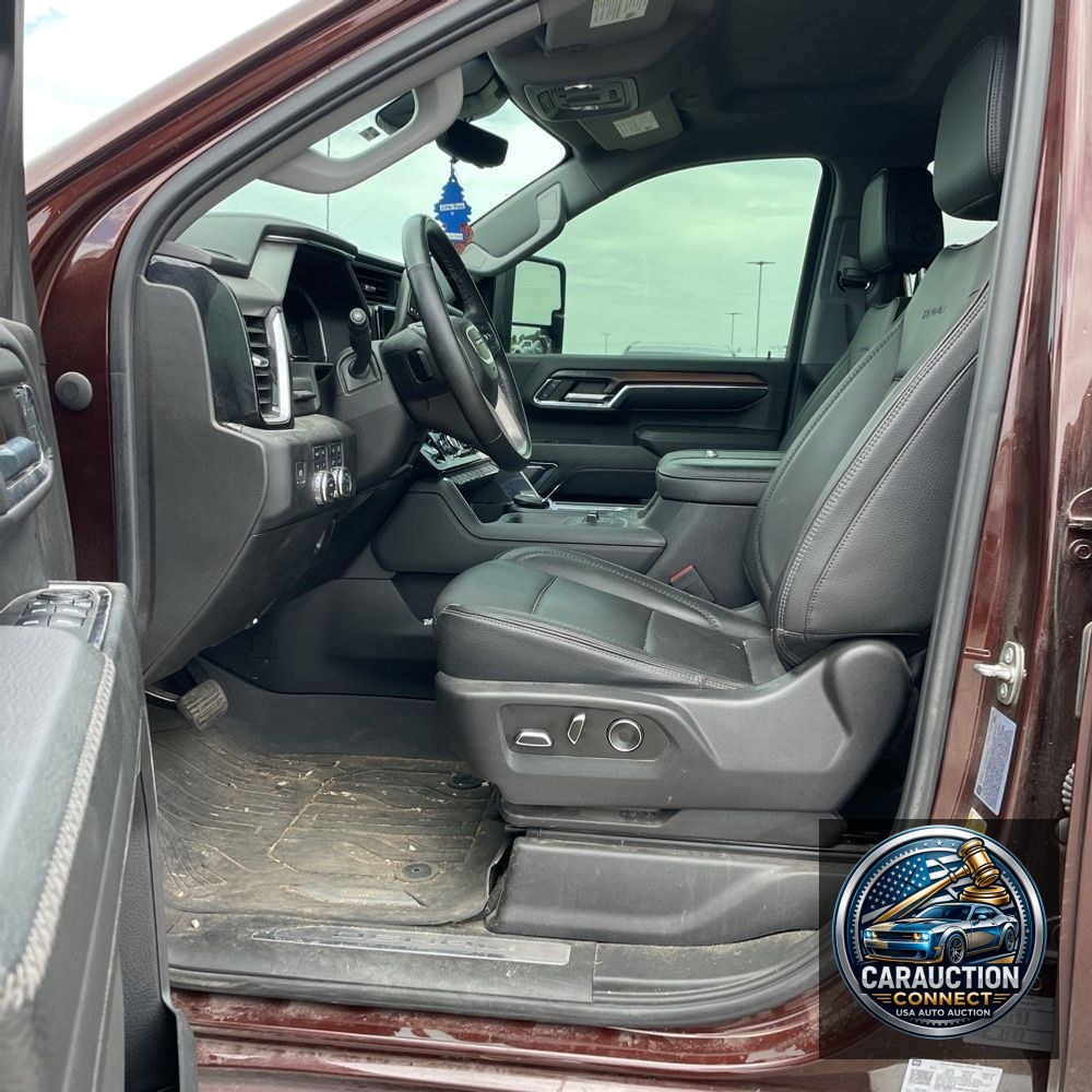 2024 GMC Sierra 2500HD Denali