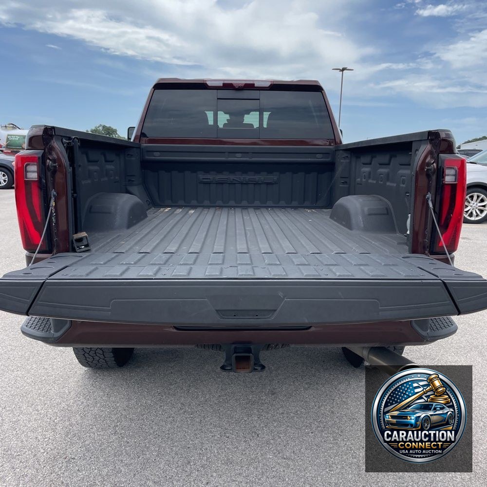 2024 GMC Sierra 2500HD Denali