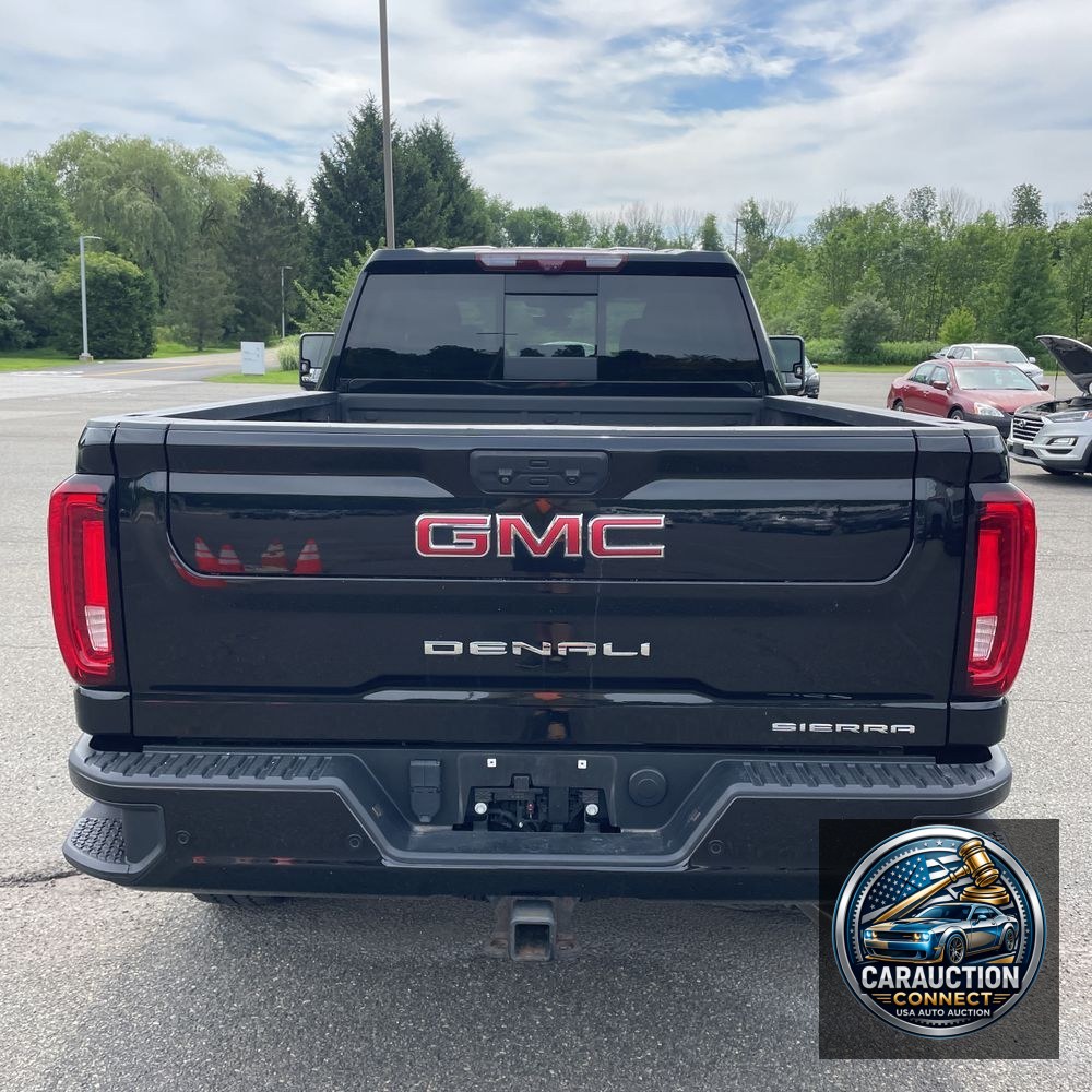 2022 GMC Sierra 2500HD Denali