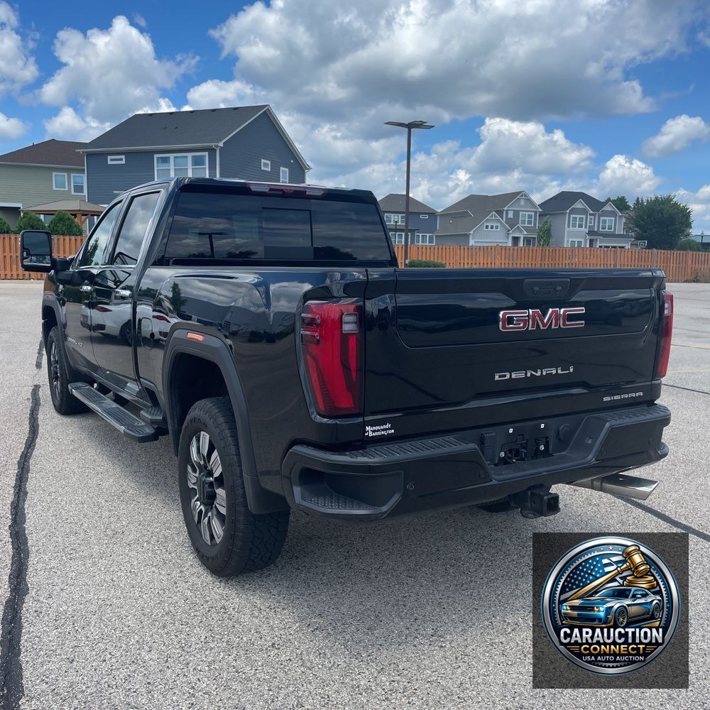 2024 GMC Sierra 2500HD Denali