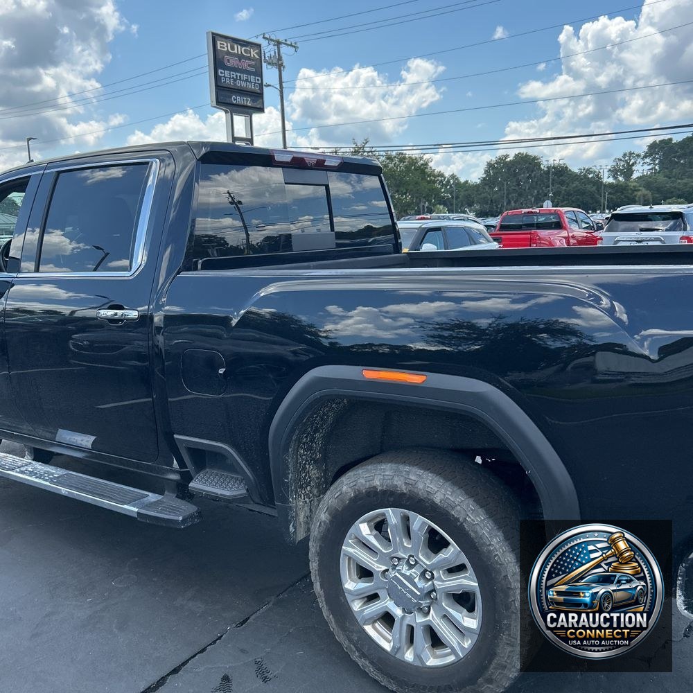 2023 GMC Sierra 2500HD Denali