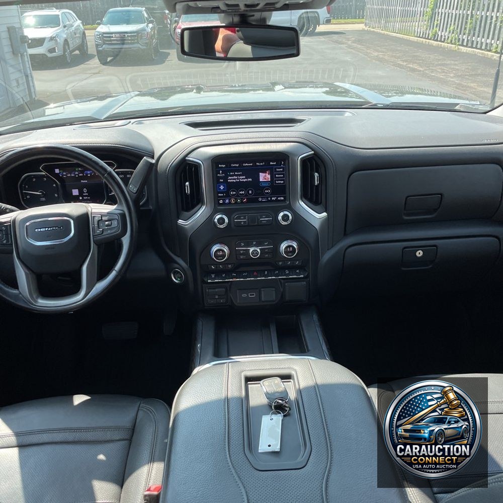 2022 GMC Sierra 2500HD Denali