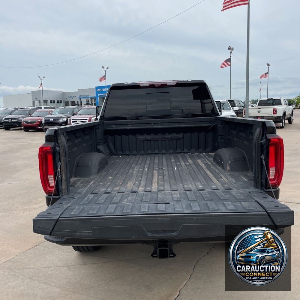 2023 GMC Sierra 2500HD Denali