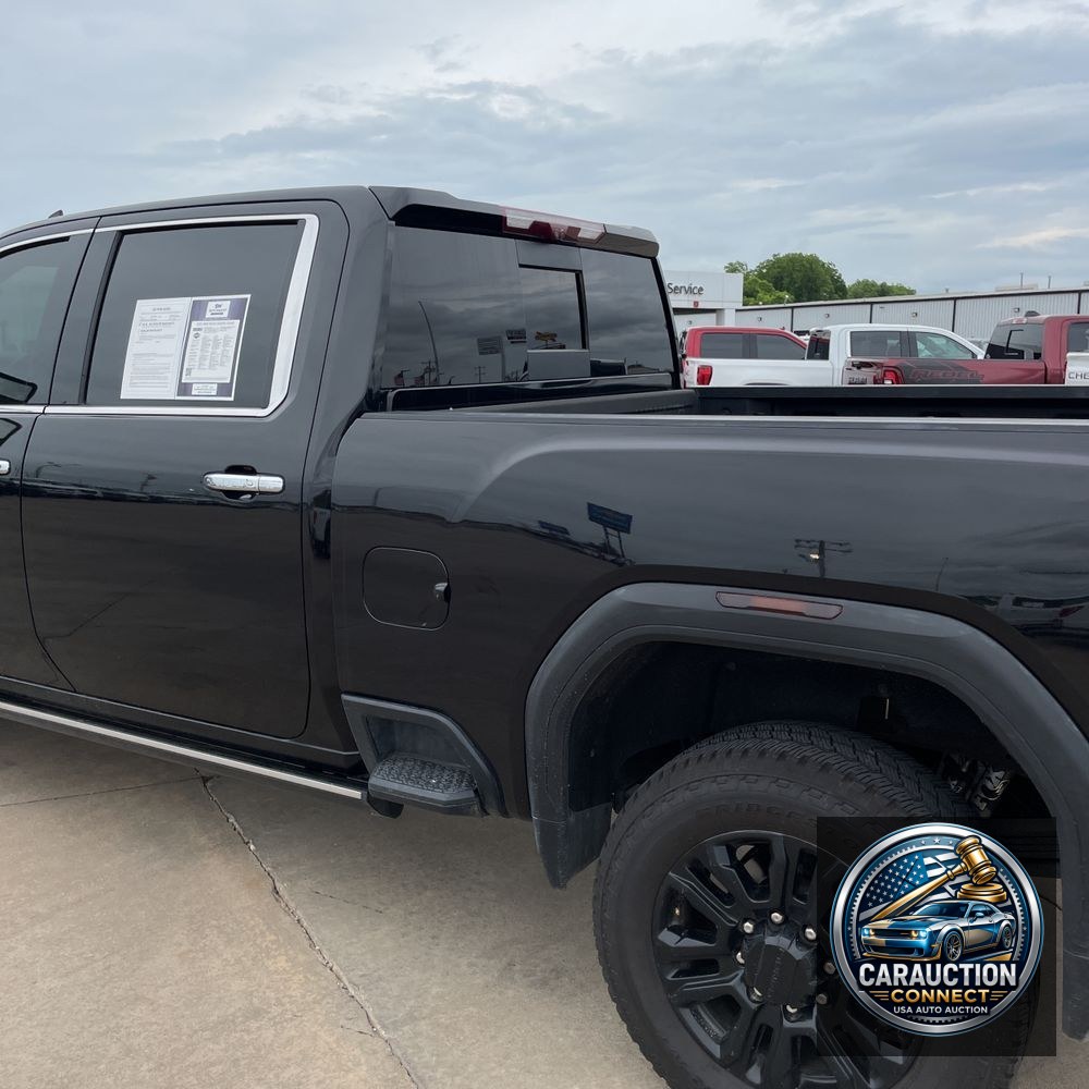 2023 GMC Sierra 2500HD Denali