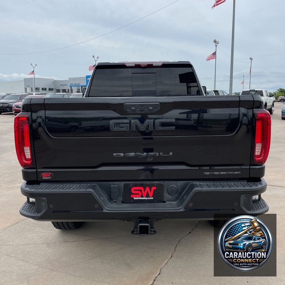 2023 GMC Sierra 2500HD Denali