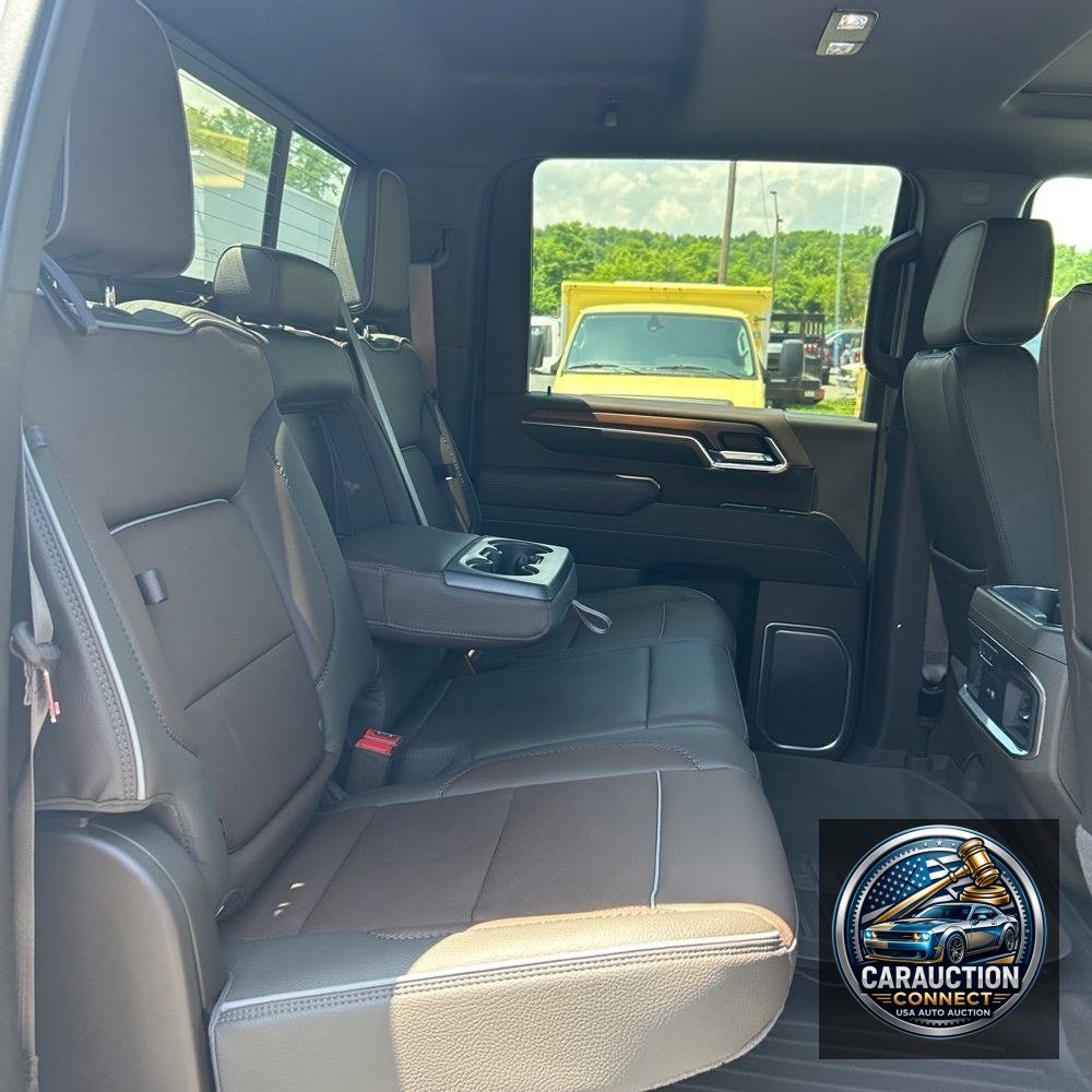 2024 GMC Sierra 2500 Denali
