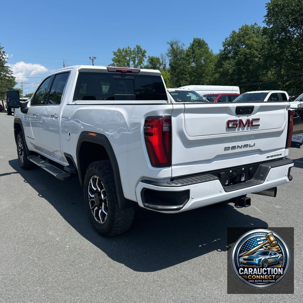 2024 GMC Sierra 2500 Denali