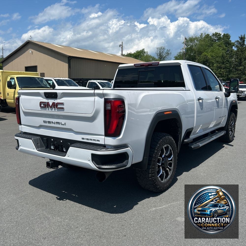 2024 GMC Sierra 2500 Denali