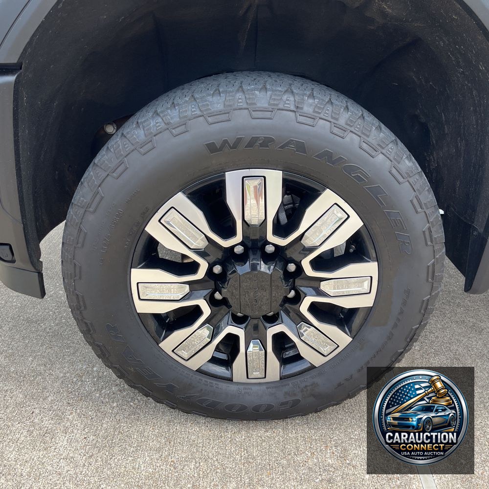 2024 GMC Sierra 2500HD Denali