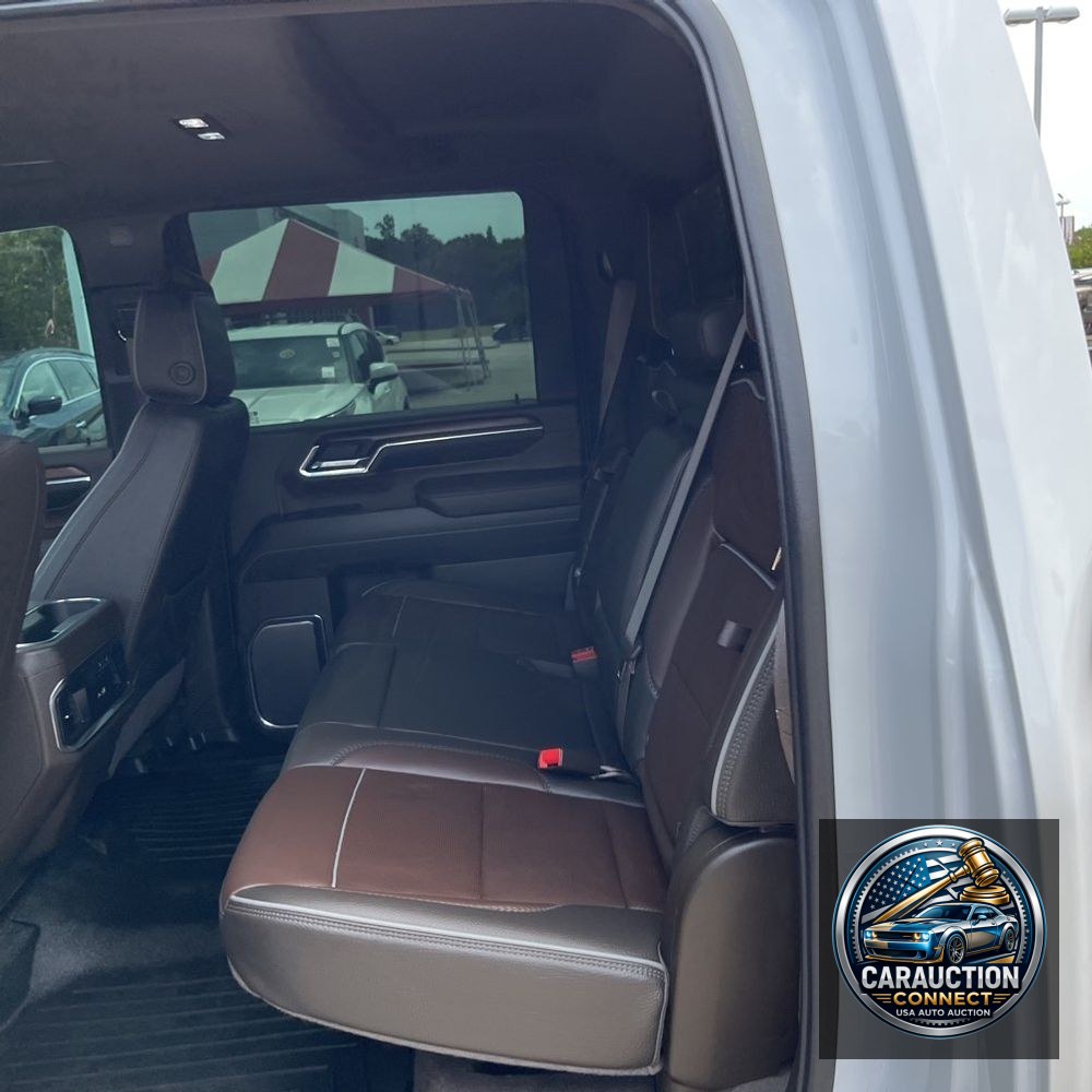 2024 GMC Sierra 2500HD Denali