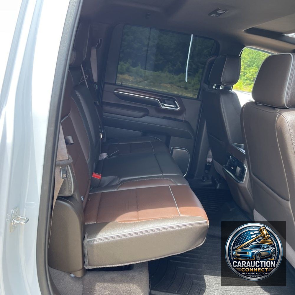 2024 GMC Sierra 2500HD Denali