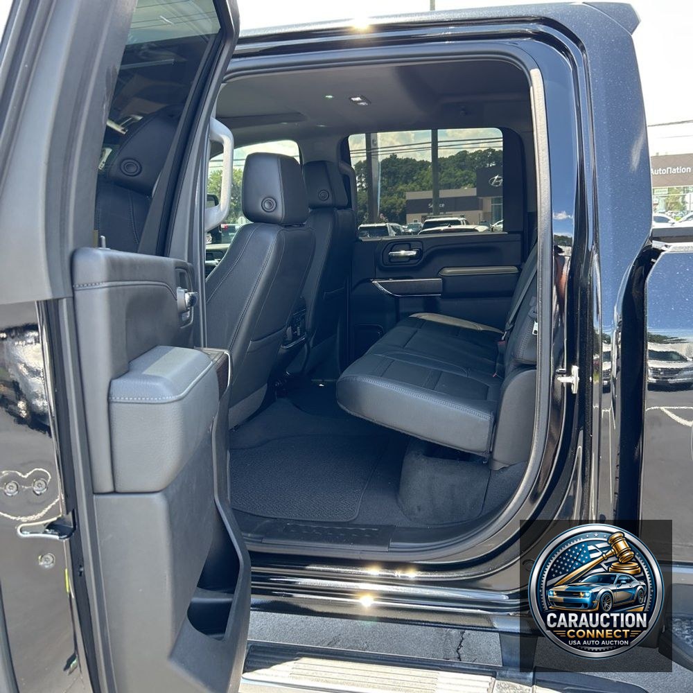2023 GMC Sierra 2500HD Denali