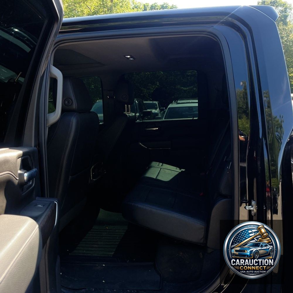 2023 GMC Sierra 2500HD Denali