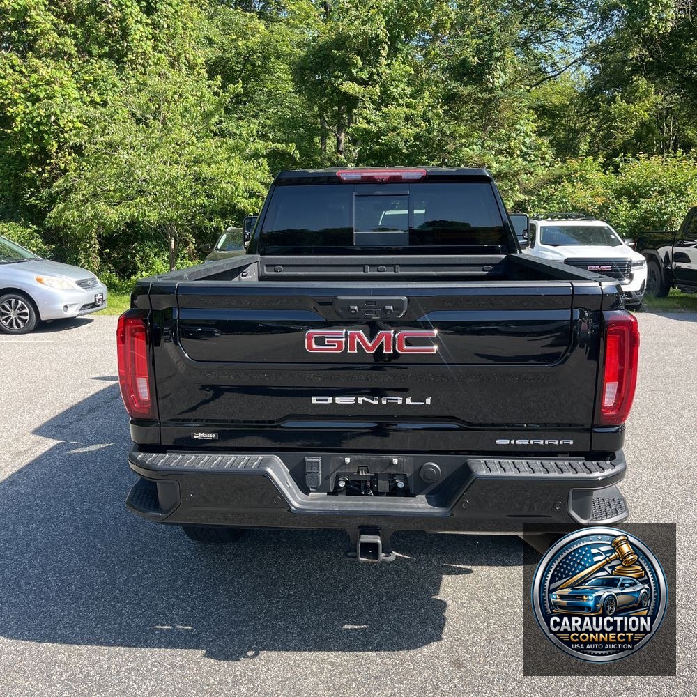 2023 GMC Sierra 2500HD Denali