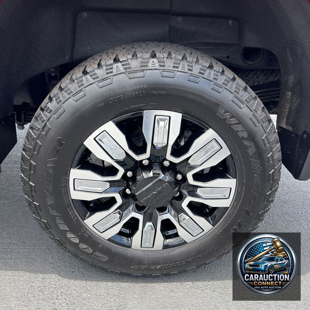 2024 GMC Sierra 2500HD Denali