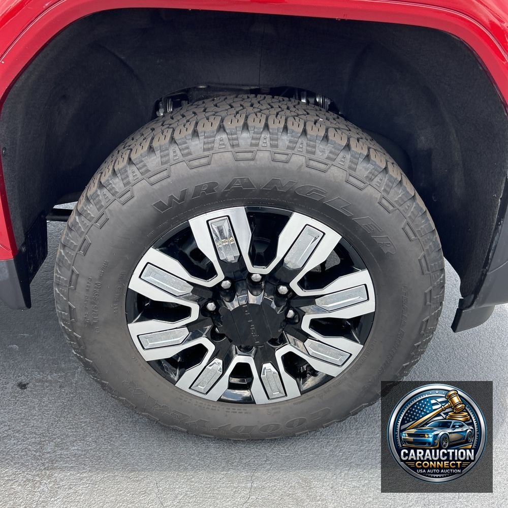 2024 GMC Sierra 2500HD Denali