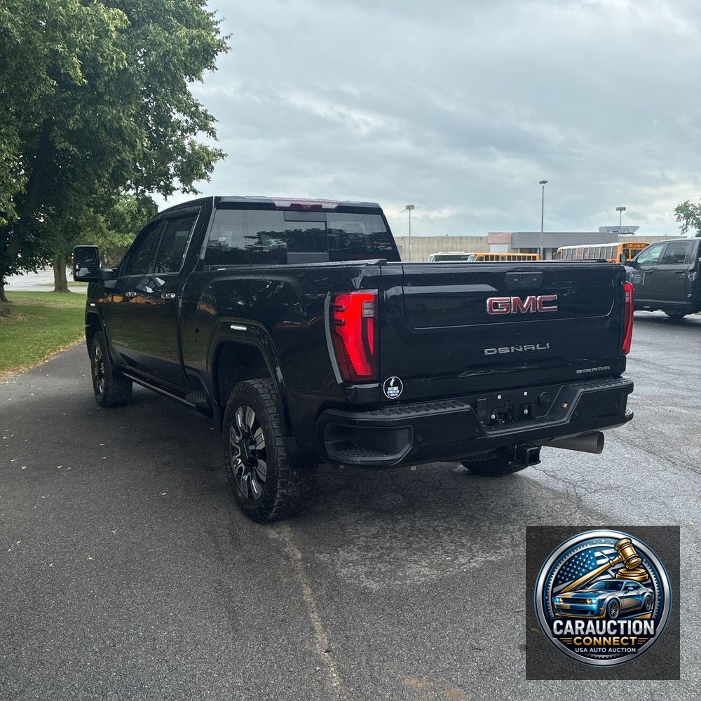 2024 GMC Sierra 2500 Denali