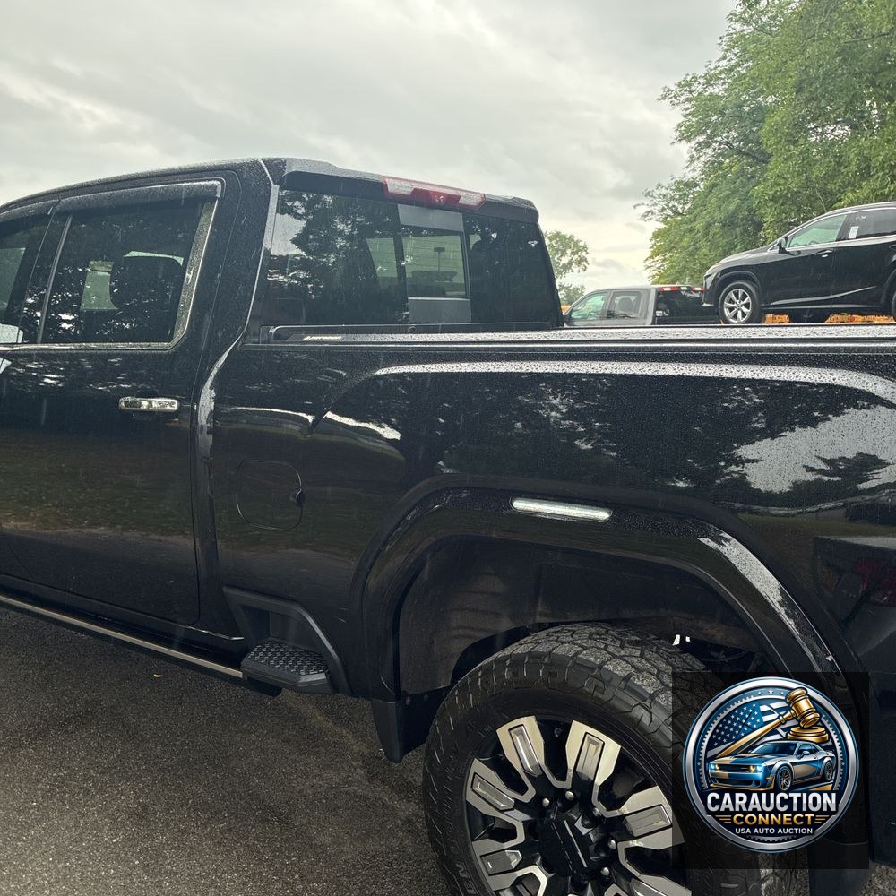 2024 GMC Sierra 2500 Denali