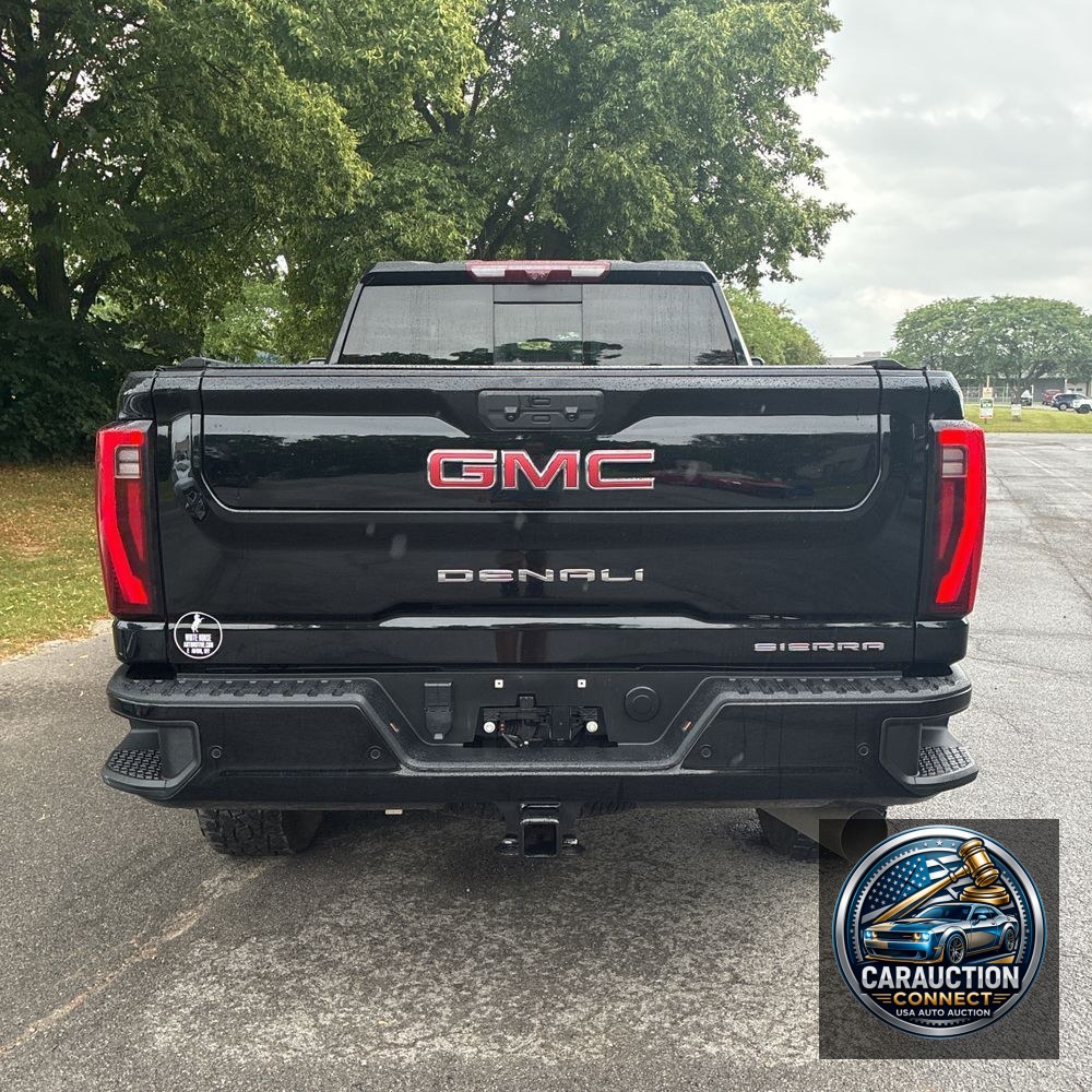 2024 GMC Sierra 2500 Denali