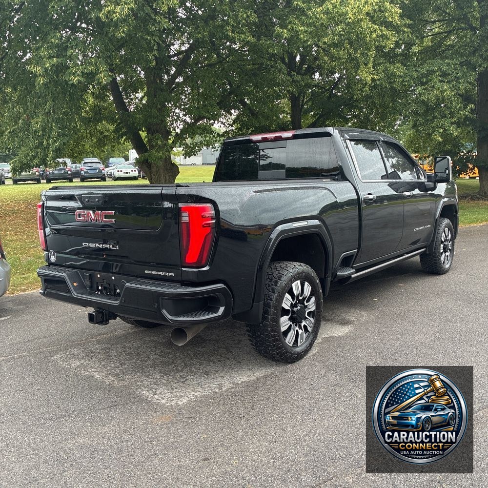 2024 GMC Sierra 2500 Denali