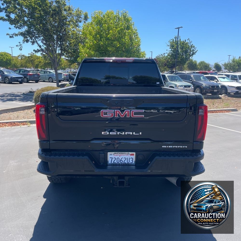 2024 GMC Sierra 2500HD Denali