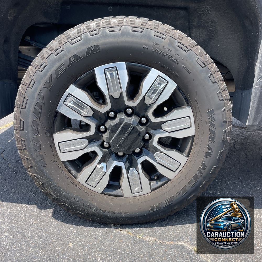 2024 GMC Sierra 2500HD Denali