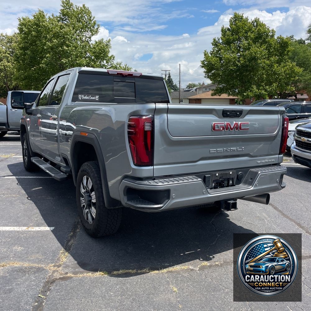 2024 GMC Sierra 2500HD Denali
