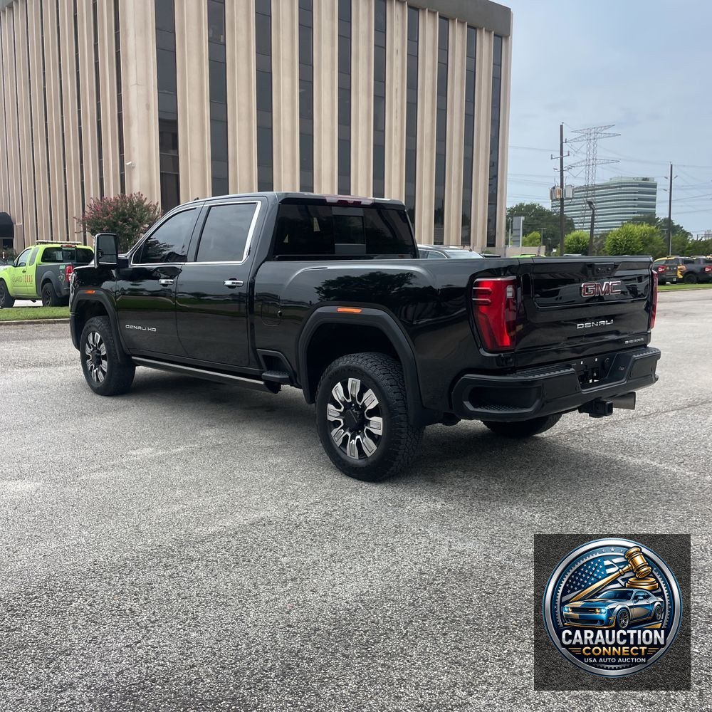 2024 GMC Sierra 2500 Denali