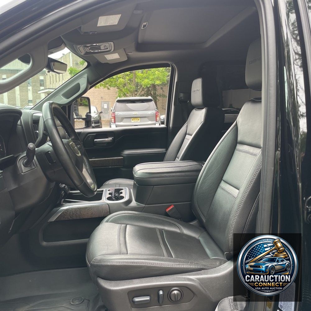 2023 GMC Sierra 2500HD Denali